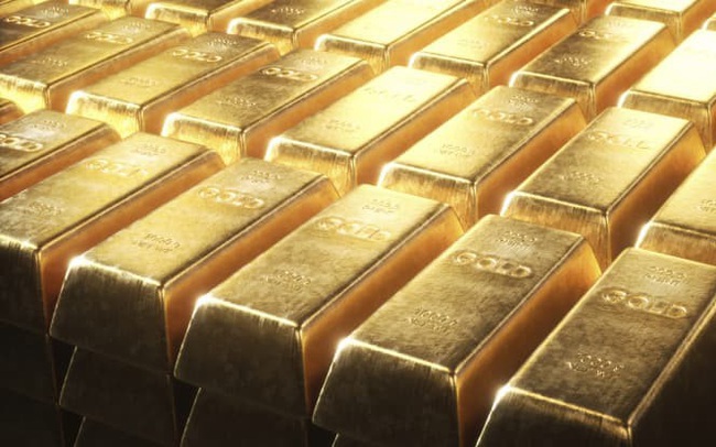 Bị bán tháo mạnh sau tuyên bố của Fed, vàng sụt giá rất sâu